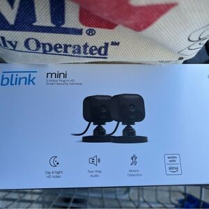 Blink Mini Indoor Plug-In HD Smart Security Cameras - Black